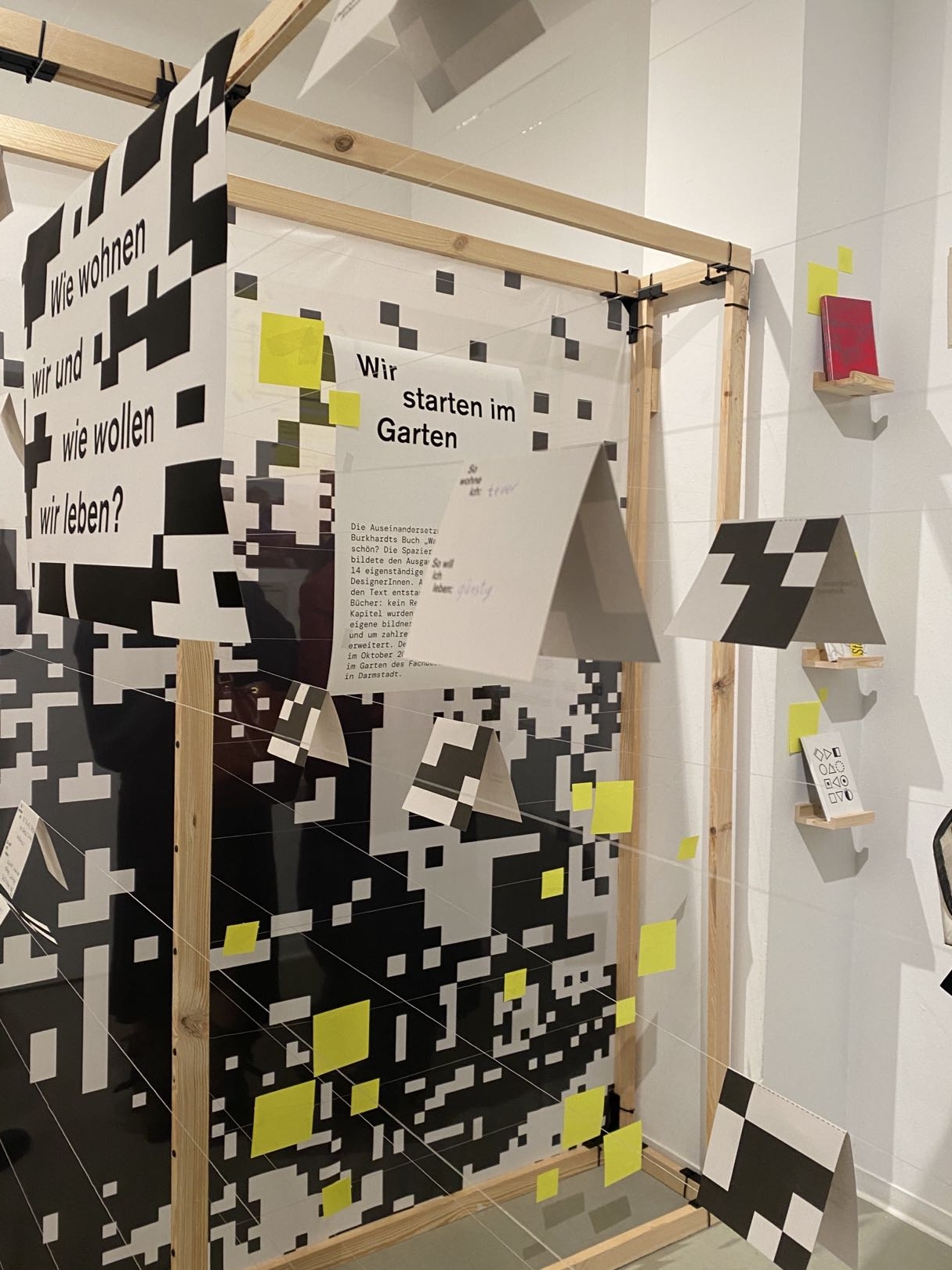 Ausstellung Raum